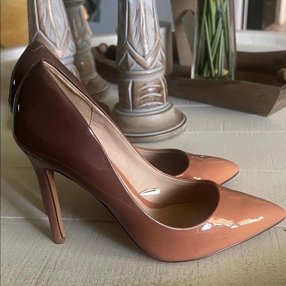 ALDO Peach Patent Leather Pointed-Toe Pumps - Picture 3 of 3